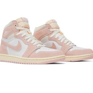 2023
Wmns Air Jordan 1 Retro High OG 'Washed Pink'. Brand new in the box.